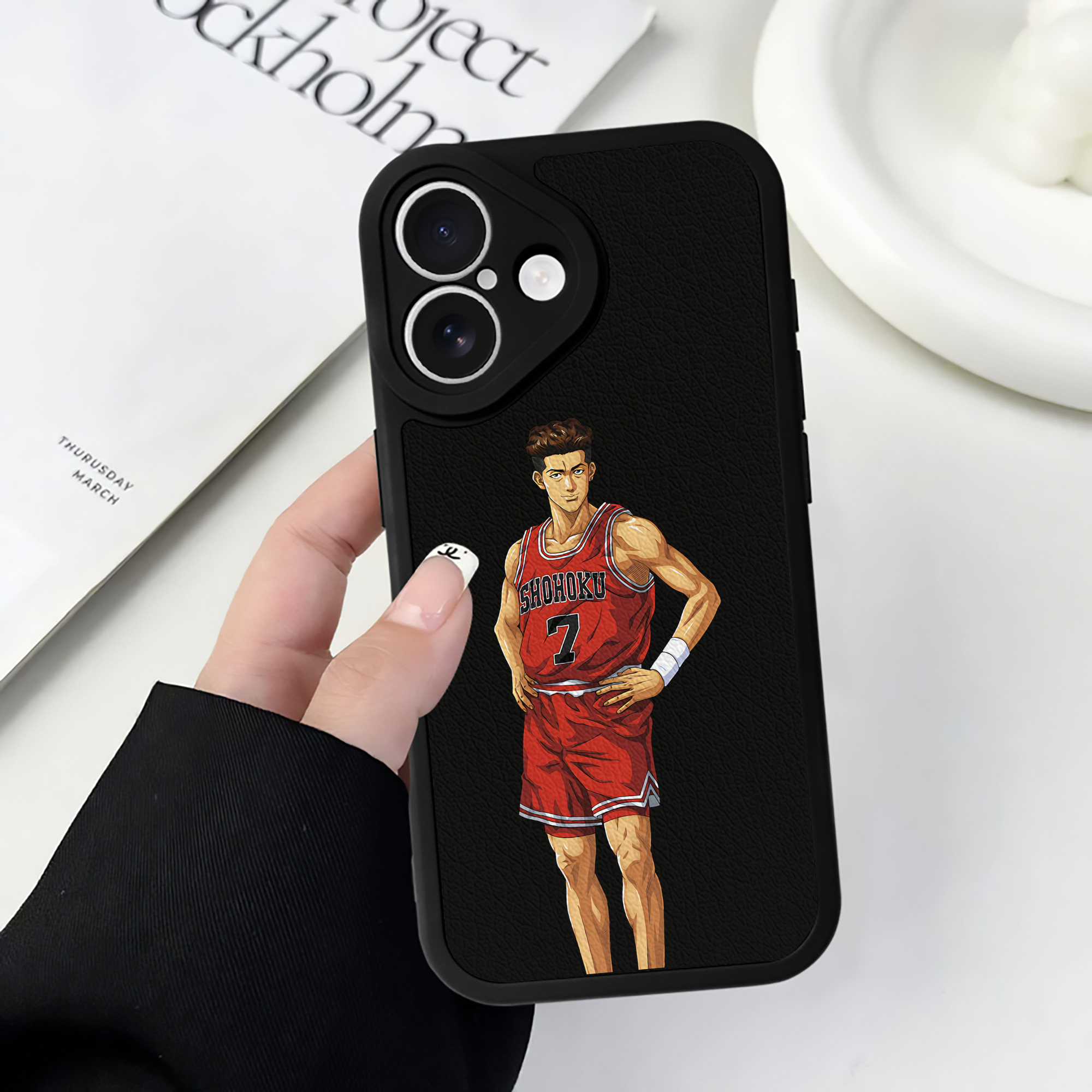 （画像用） SLAM DUNK／スラムダンク 【iPhone 16シリーズ対応】シリコンスマホケース（レザー調） 材質：シリコン